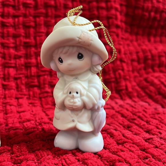Precious Moments Other - Precious Moments mini“An Event For All Seasons” Collectible Ornament